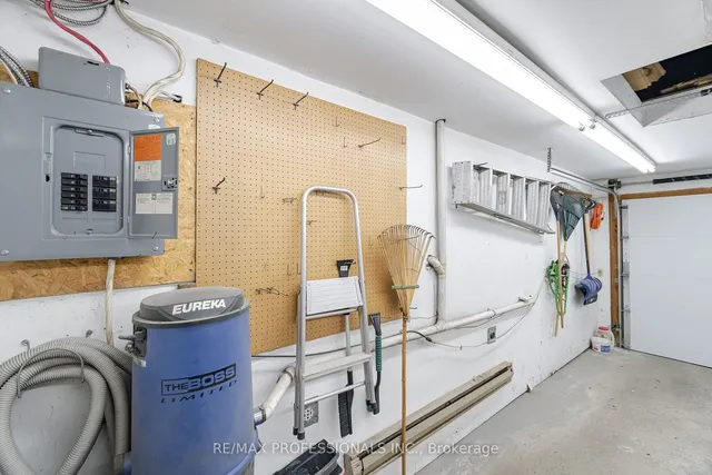 Additional image 35 of 25 Baskerville Cres