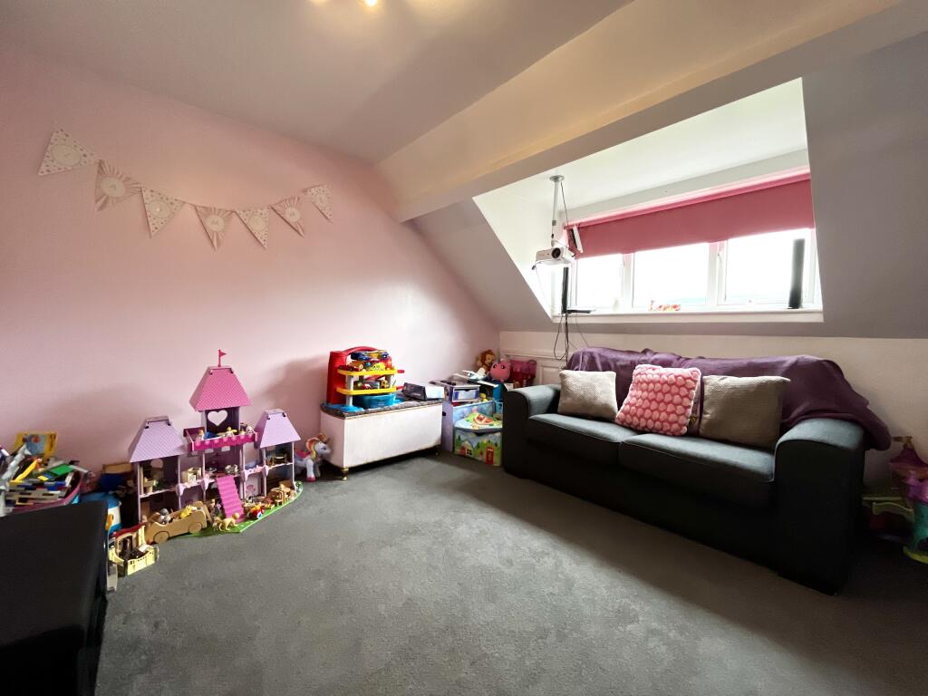 Additional image 14 of Hillcrest Avenue, Aberdare, Mid Glamorgan