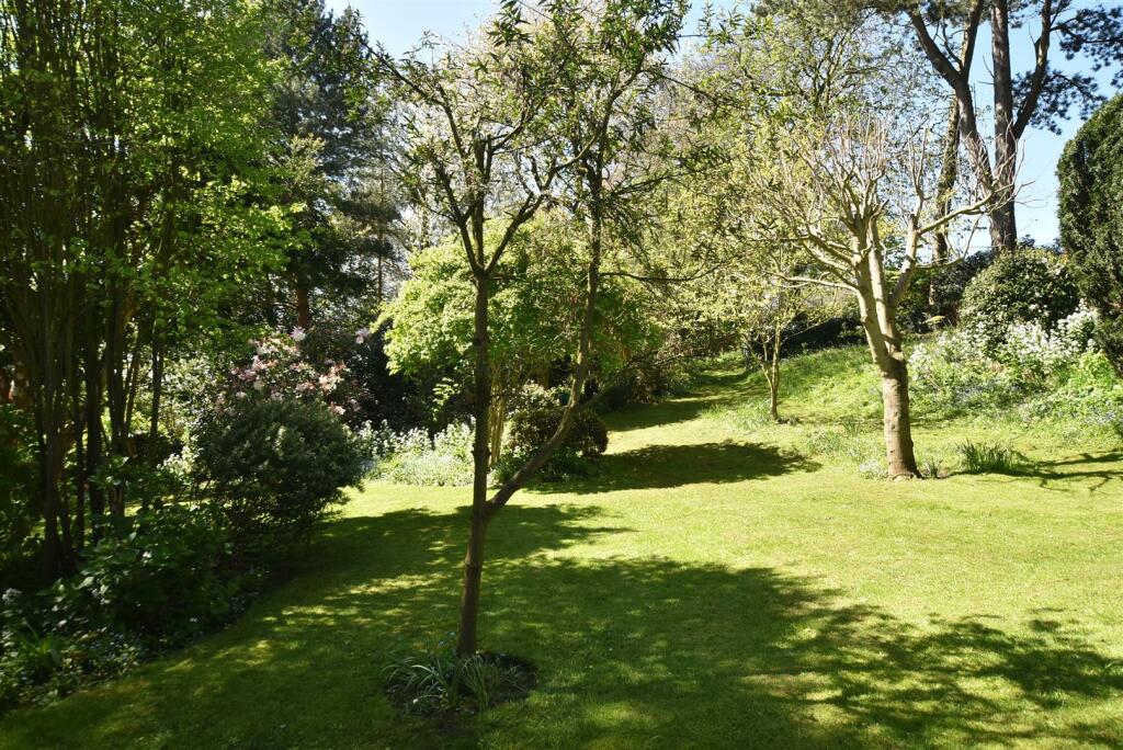 Additional image 44 of Mere Hall, Oxton