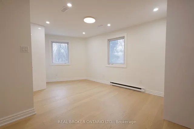 Additional image 20 of 88 Vanbrugh Ave