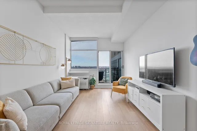 Additional image 3 of 1600 Keele St Unit 1121