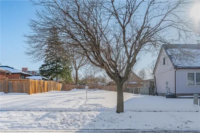 Additional image 8 of 153 Fifth Ave