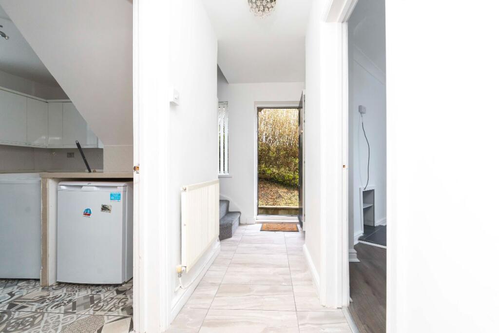 Additional image 9 of Maen Ganol, Trelewis, Treharris