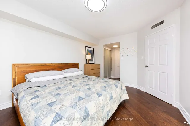 Additional image 20 of 1001 Bay St Unit 604