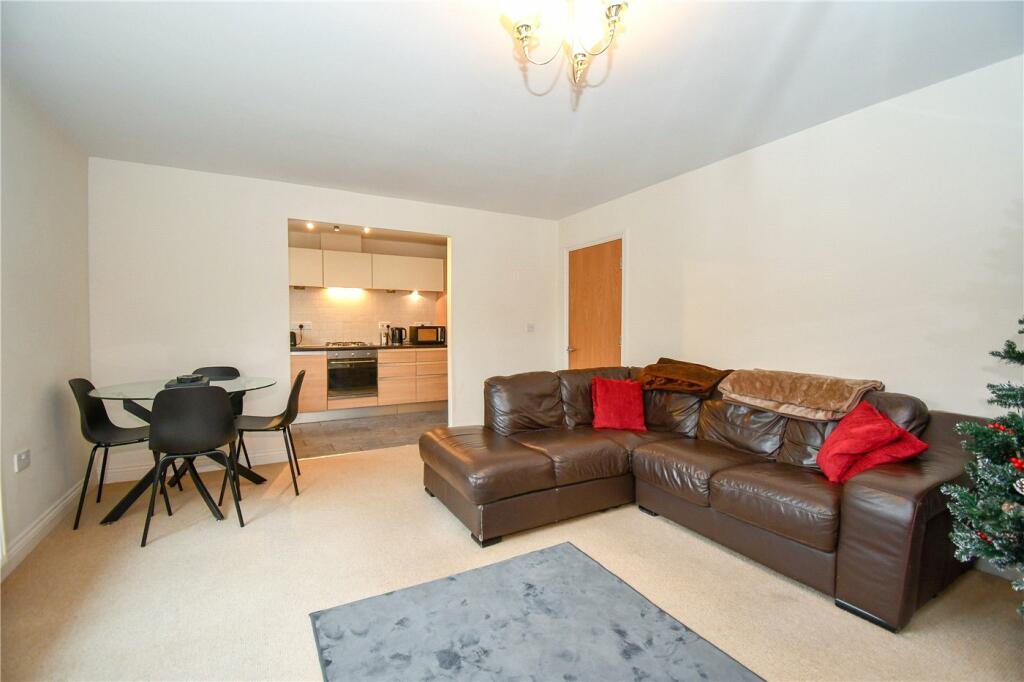 Additional image 4 of Bromborough Road, Bebington, Wirral