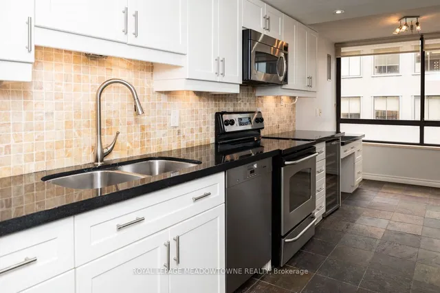 Additional image 12 of 280 Simcoe St Unit 1109A