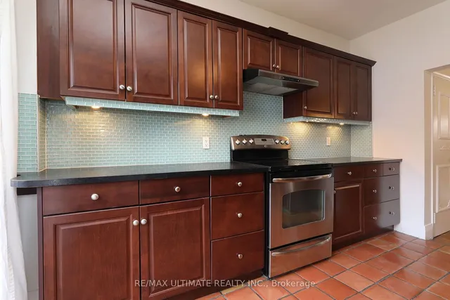 Additional image 11 of 78 Winona Dr