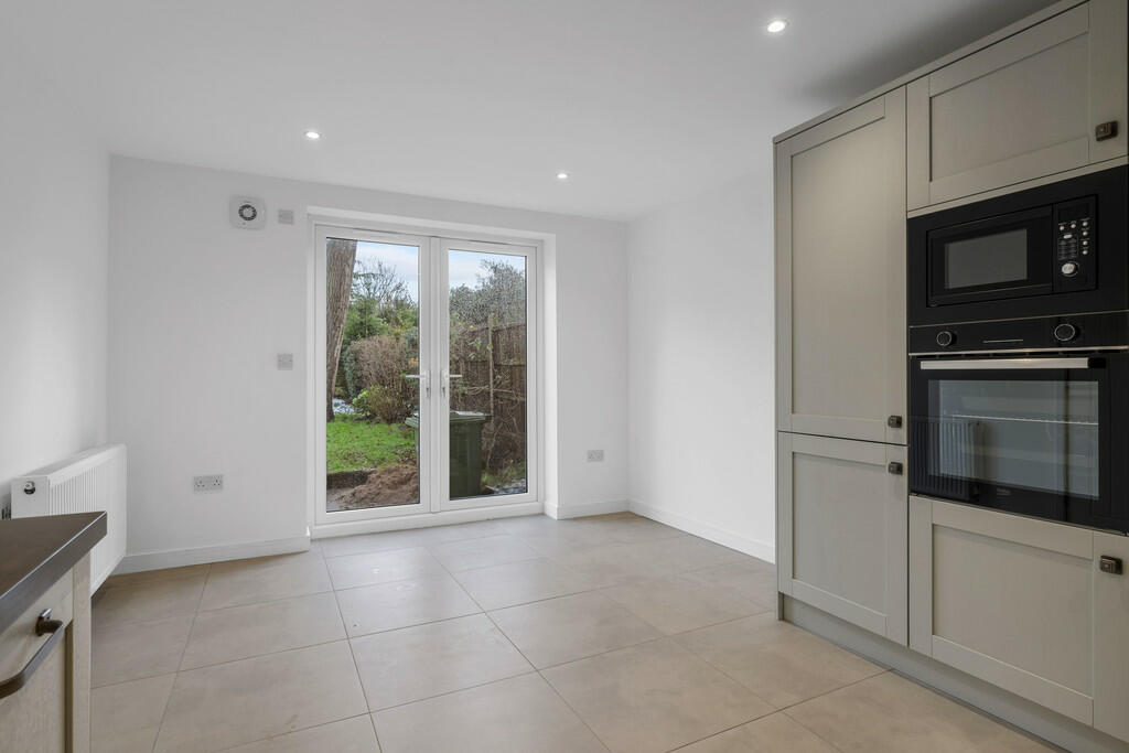 Additional image 5 of Hayes Park, Chester