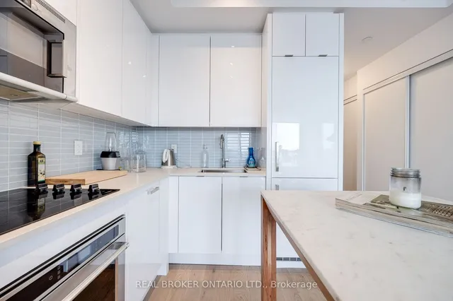 Additional image 16 of 181 Bedford Rd Unit 1810