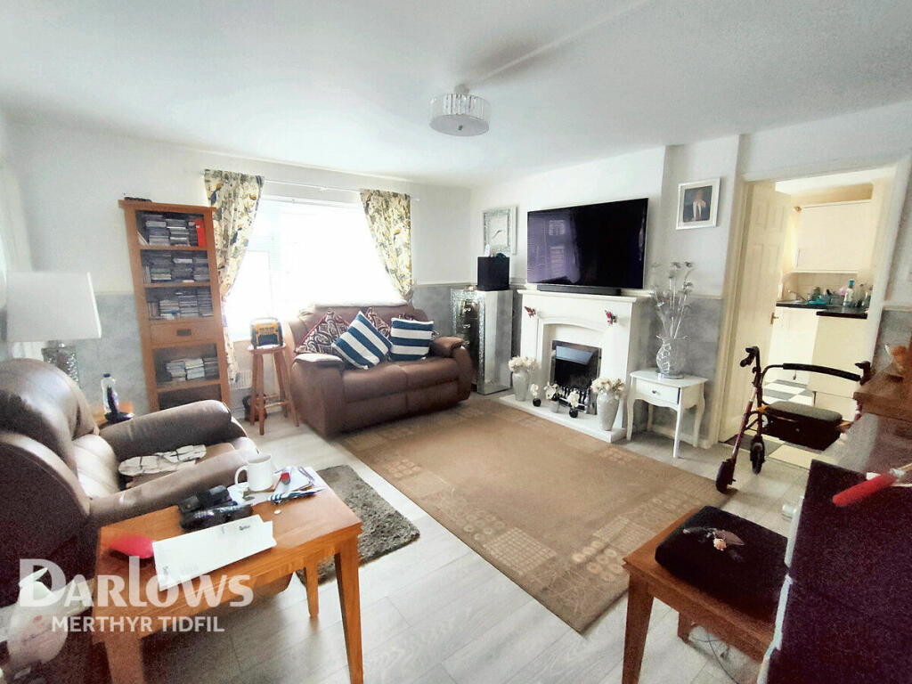 Additional image 2 of Maes-Yr-Haf, Aberdare