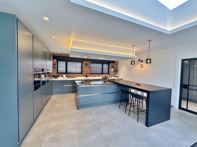 Additional image 9 of The Spinney, Parkgate, Cheshire