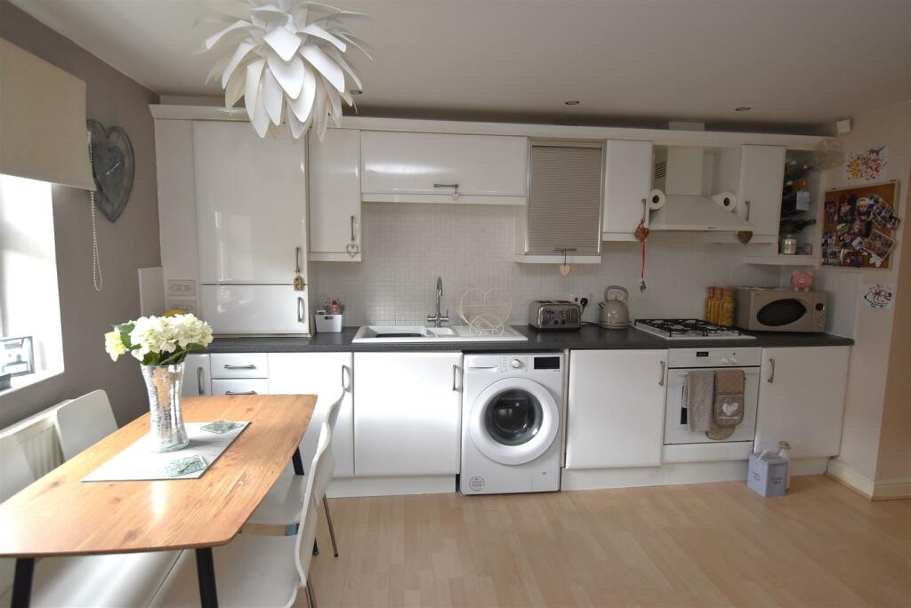 Additional image 5 of The Links, Howbeck Road, Oxton