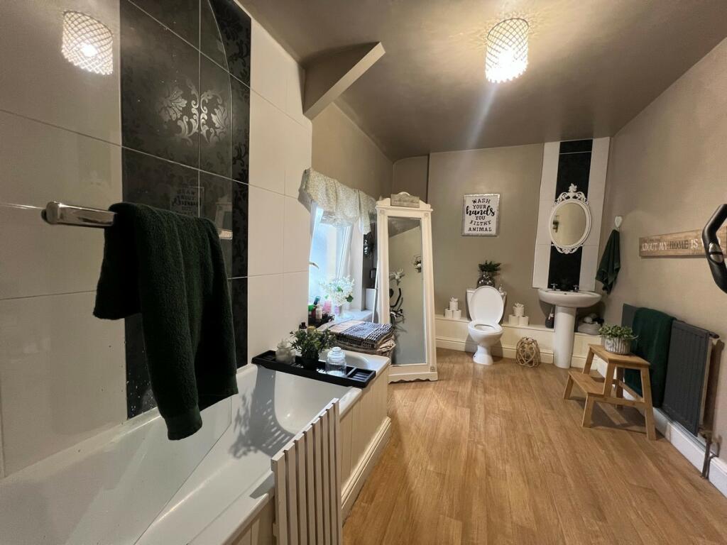 Additional image 8 of Station Terrace Treherbert - Treorchy