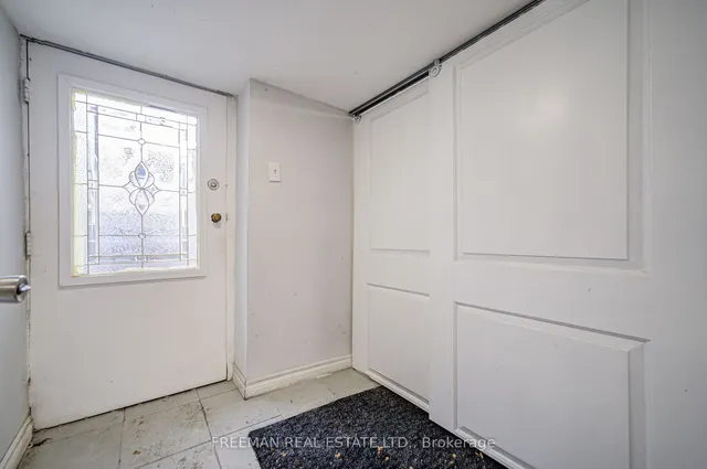 Additional image 18 of 164 Christie St