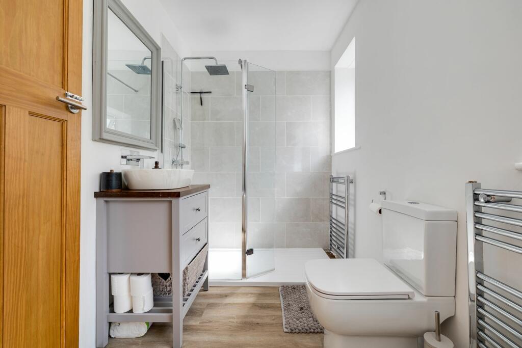 Additional image 20 of Long Lane, Upton, CH2