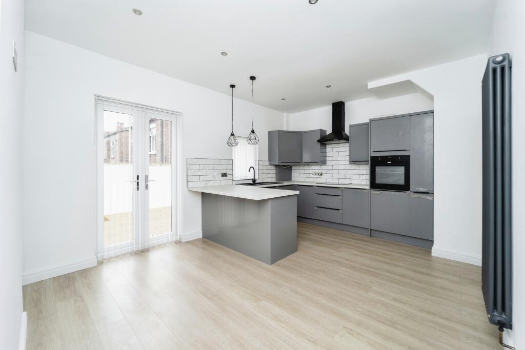 Additional image 17 of Town Road, Birkenhead, CH42