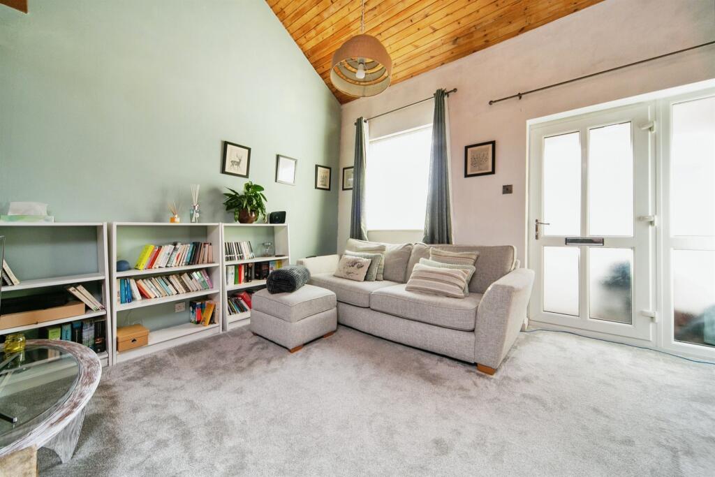 Additional image 2 of Thornham Close, Wirral