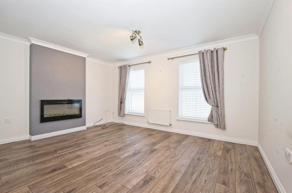 Additional image 2 of Clos Springfield, Talbot Green, Pontyclun