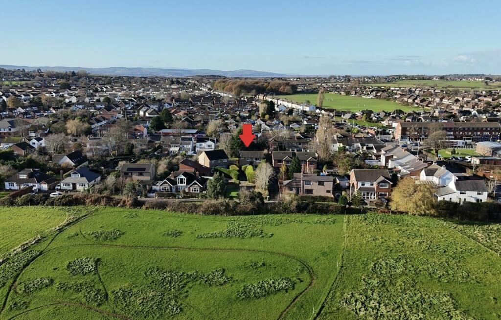 Additional image 35 of Marlfield Lane, Barnston, Wirral