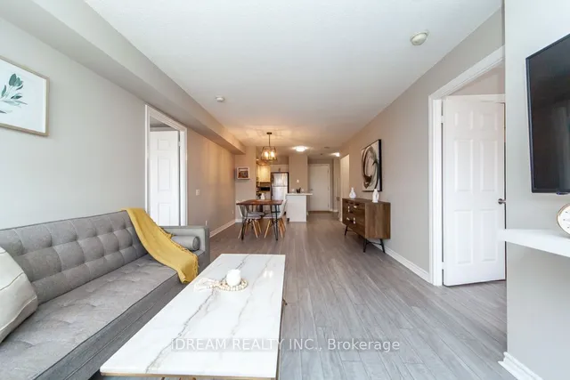 Additional image 8 of 5229 Dundas St Unit 907