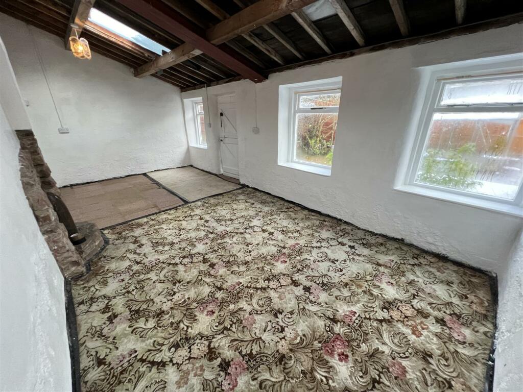 Additional image 28 of Downham Road North, Heswall, Wirral