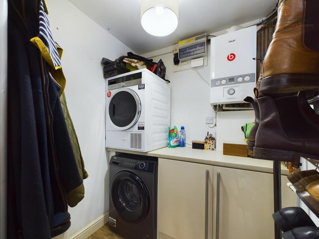 Additional image 8 of The Beeches, Upton, CH2