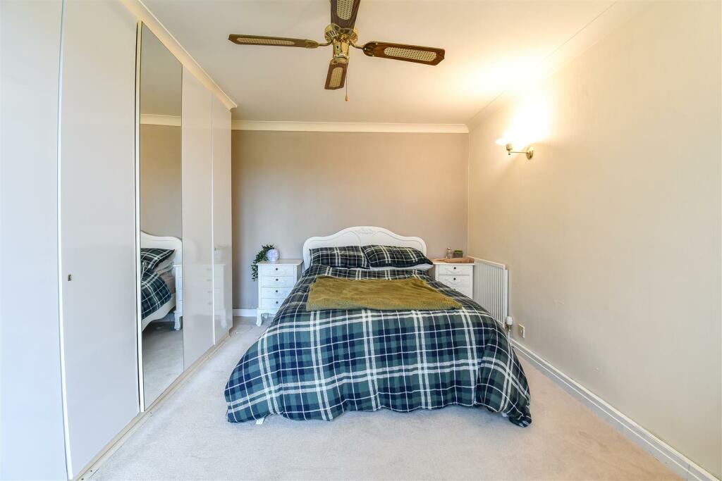 Additional image 5 of Viaduct View, Porthkerry, Rhoose