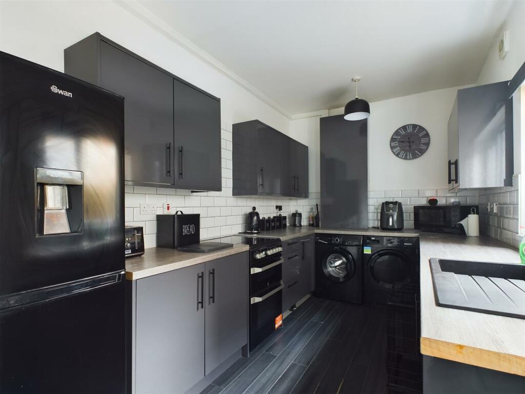 Additional image 37 of Manor Road, Wallasey