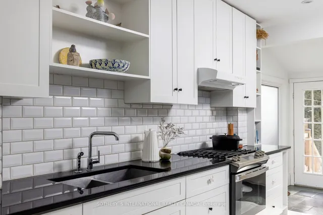 Additional image 10 of 107 Oxford St