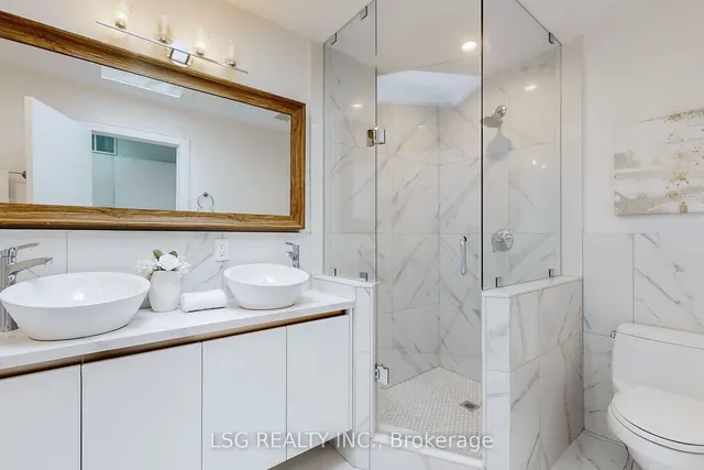 Additional image 18 of 868 Shaw St