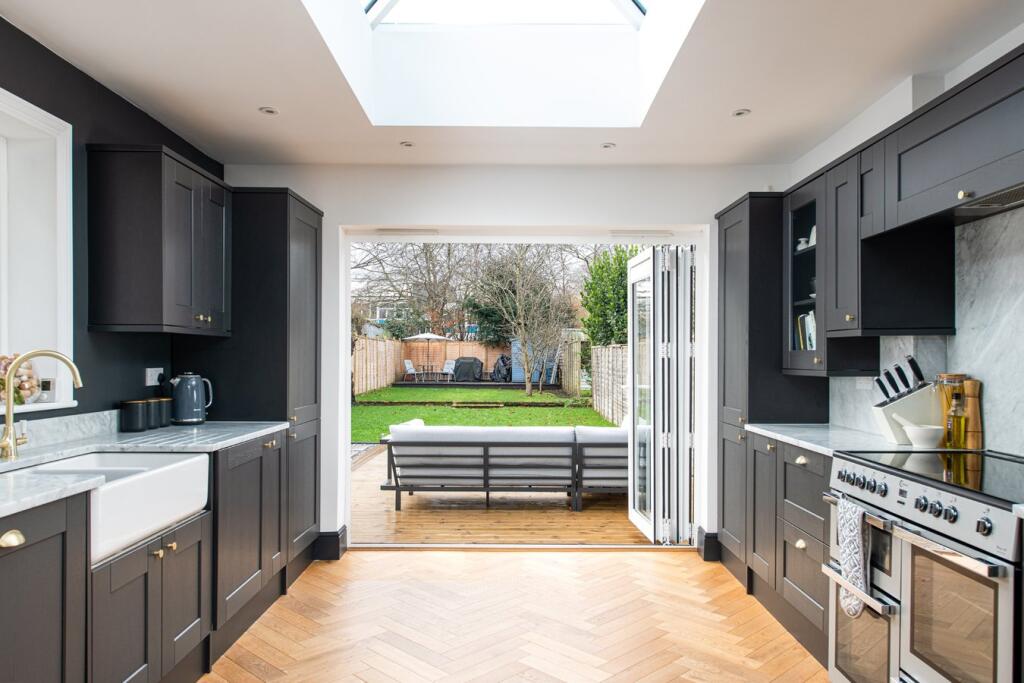 Additional image 13 of Avenue Road, Trowbridge, BA14