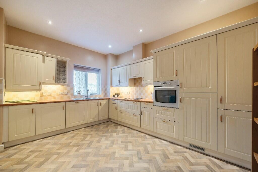 Additional image 23 of Bowling Green, Chester, CH1