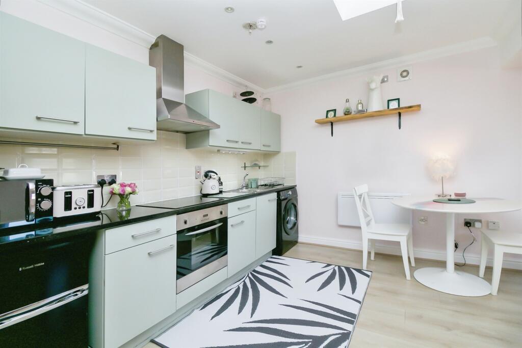 Additional image 20 of Windsor Road, Barry