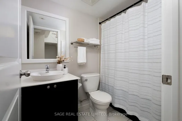 Additional image 22 of 72 Munro St Unit 3