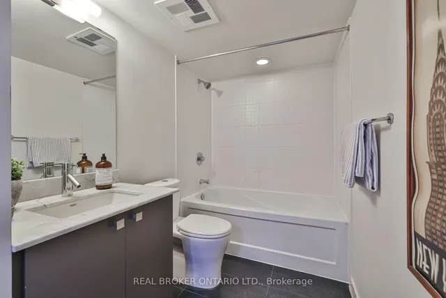 Additional image 25 of 78 Tecumseth St Unit 1004