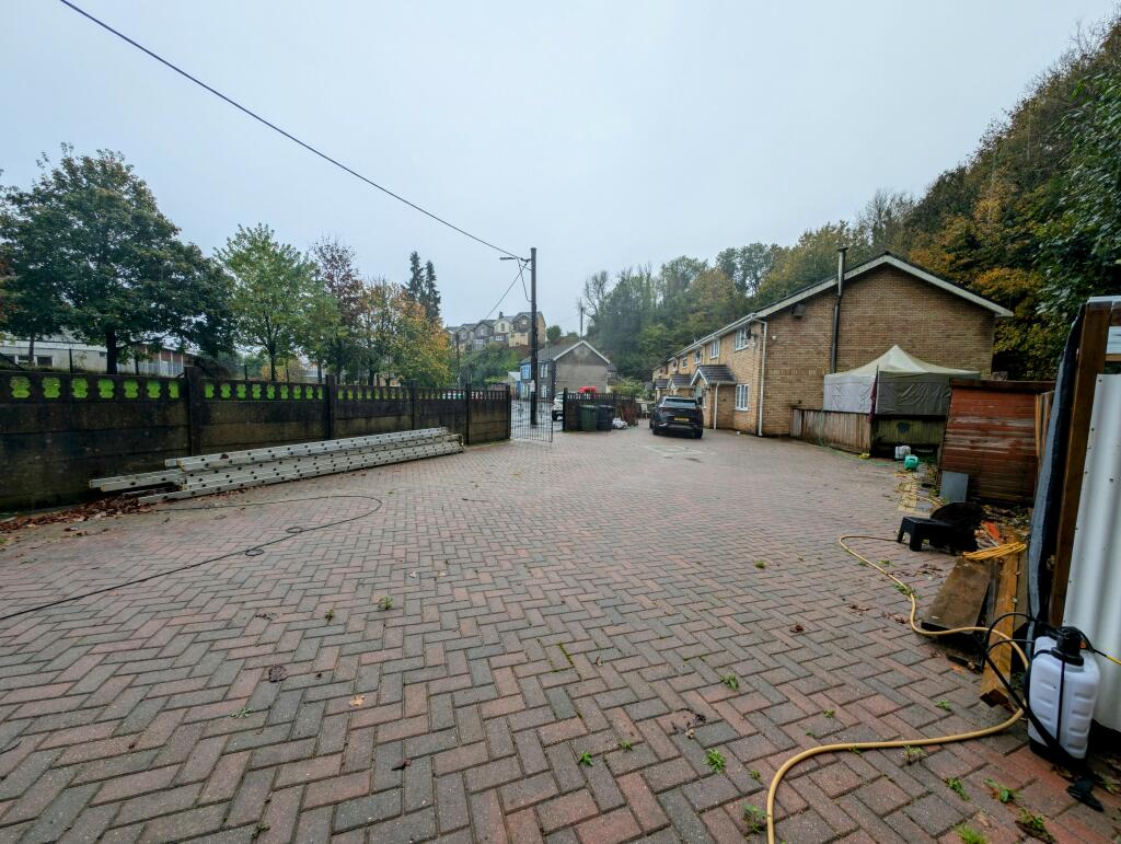 Additional image 28 of Windsor Court, Ynysybwl, CF37 3HX