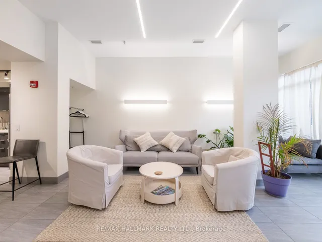 Additional image 28 of 580 Kingston Rd Unit PH4