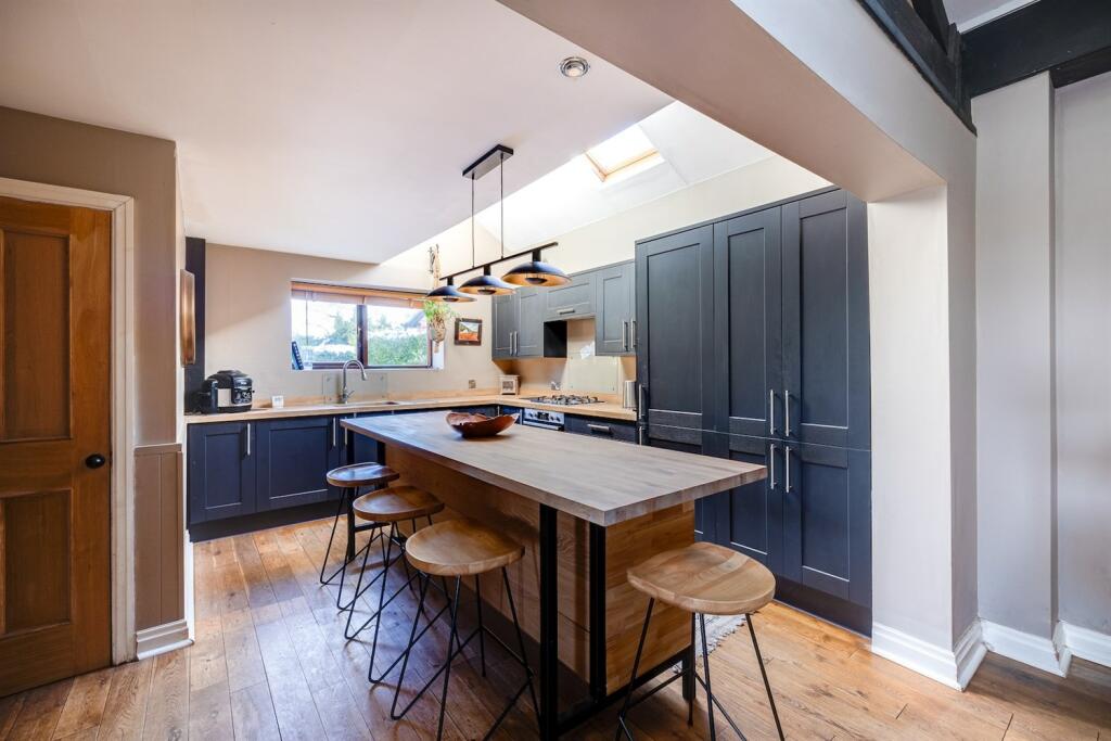 Additional image 7 of Barnhill Grange, Old Coach Road, Barnhill, Chester