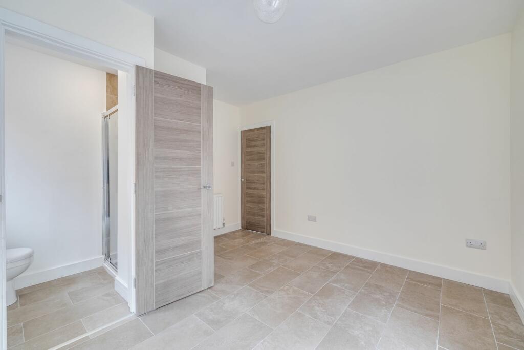 Additional image 12 of Upton Lane, Upton, CH2