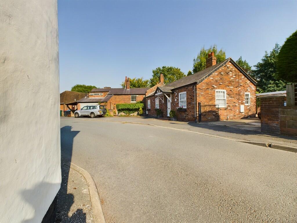 Additional image 11 of Little Heath Road, Christleton