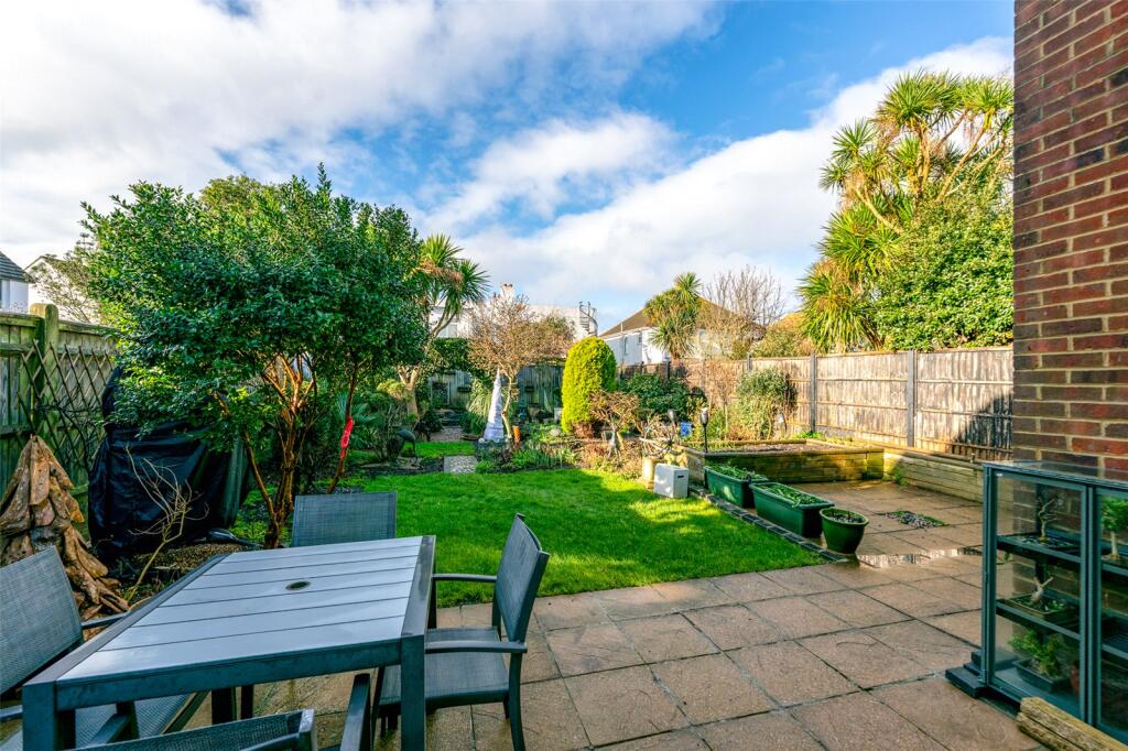 Additional image 3 of Patricia Avenue, Goring-by-Sea, Worthing, West Sussex, BN12