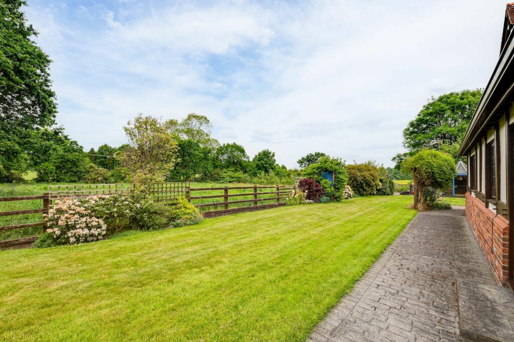 Additional image 12 of Park Lane, Littleton, CH3