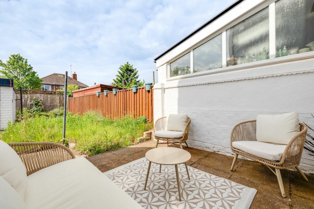 Additional image 25 of Long Lane, Upton, CH2