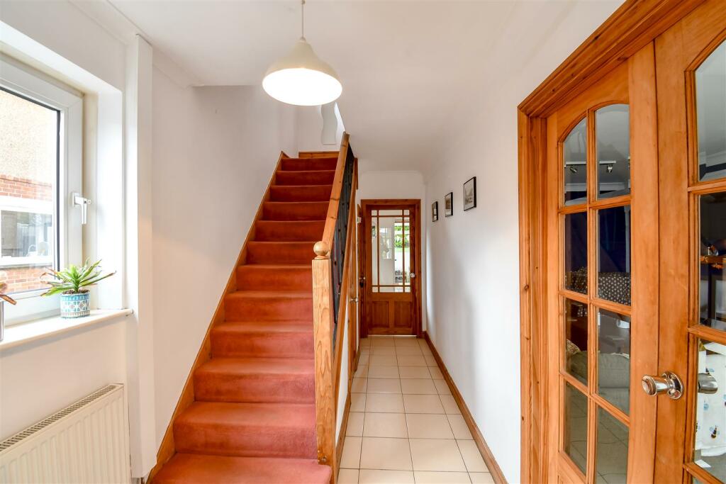 Additional image 8 of Hawthorn Road, Barry