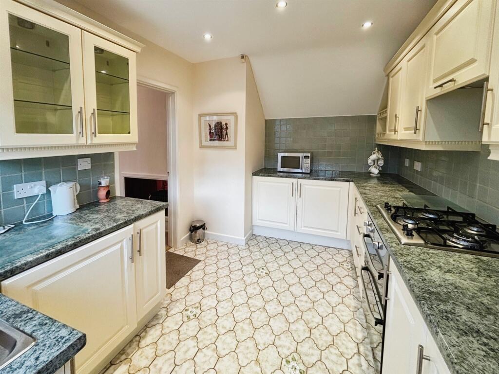 Additional image 5 of Daleside, Bryncethin, Bridgend