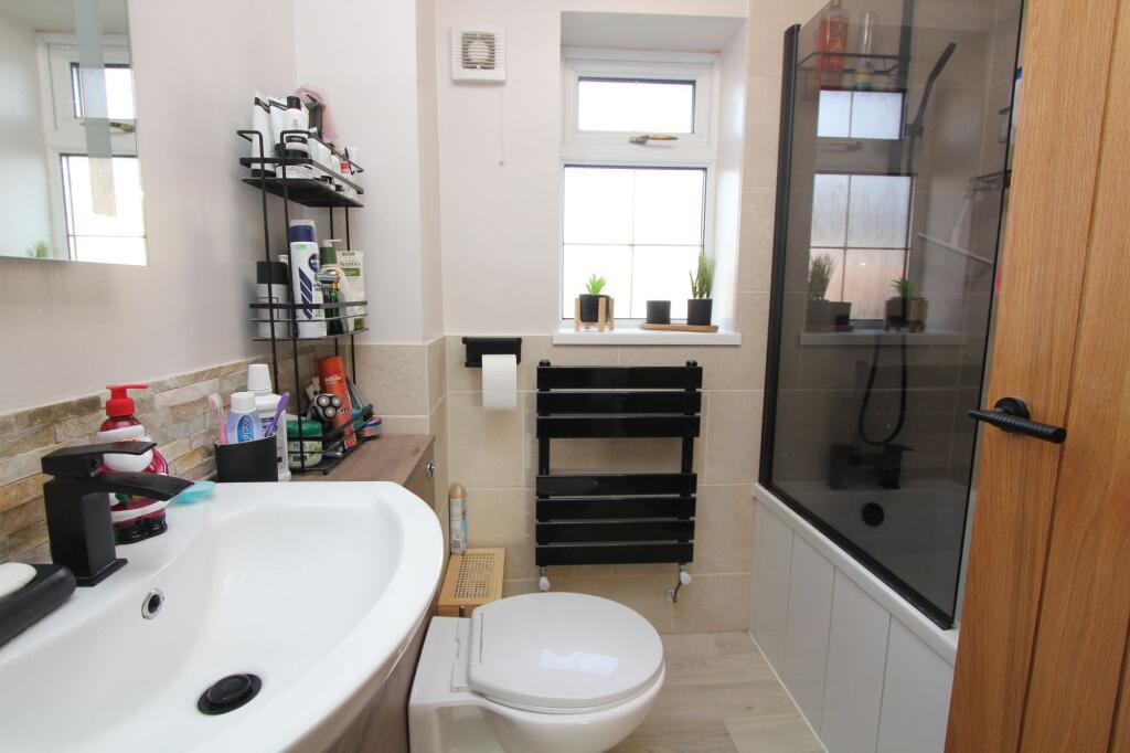 Additional image 4 of Readers Way, Rhoose, CF62