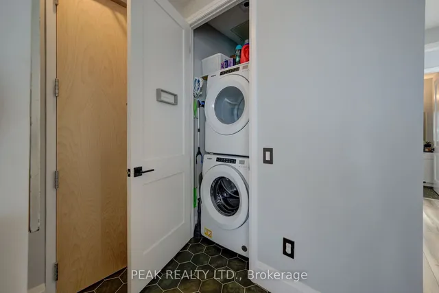 Additional image 17 of 60 Charles St Unit 8