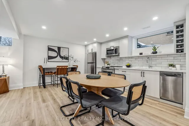 Additional image 23 of 17 Pynford Cres