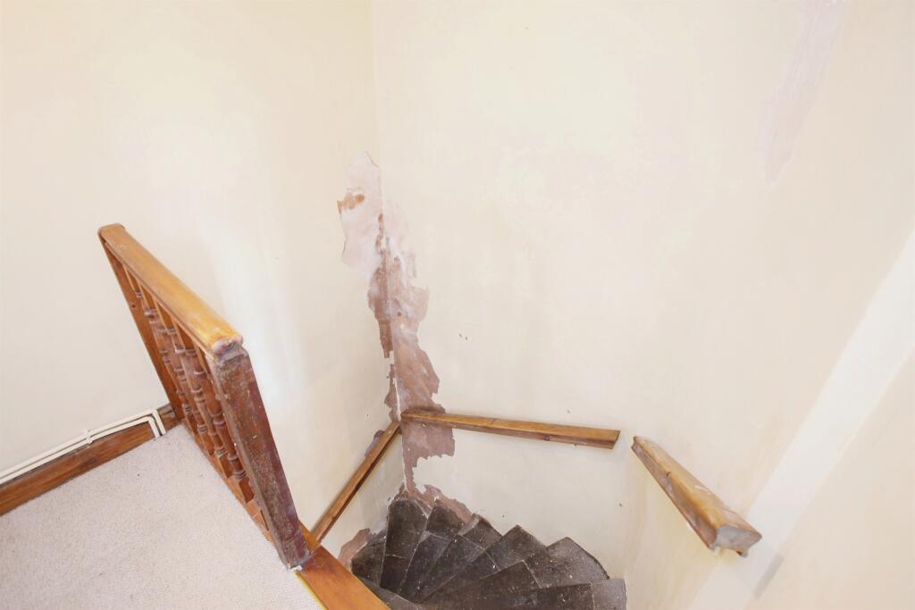 Additional image 9 of Commercial Street, Nelson, Treharris