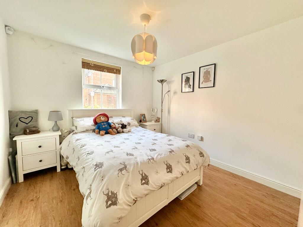 Additional image 4 of Moss Hey, CH63, Spital